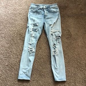 American Eagle Ripped High Waisted Jegging